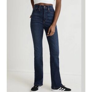 Madewell Skinny Flare Jeans in Dark Wash, size 32